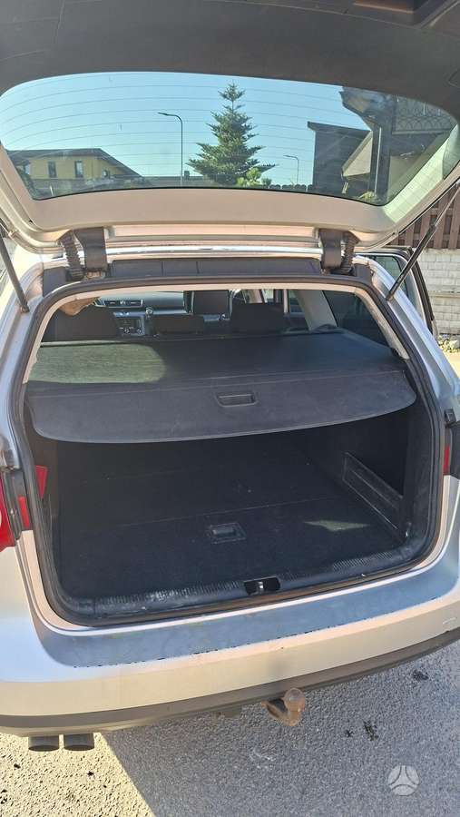 Volkswagen Passat, 2.0 l., Универсал