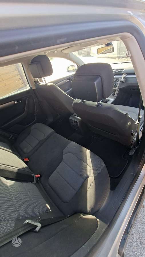 Volkswagen Passat, 2.0 l., Универсал
