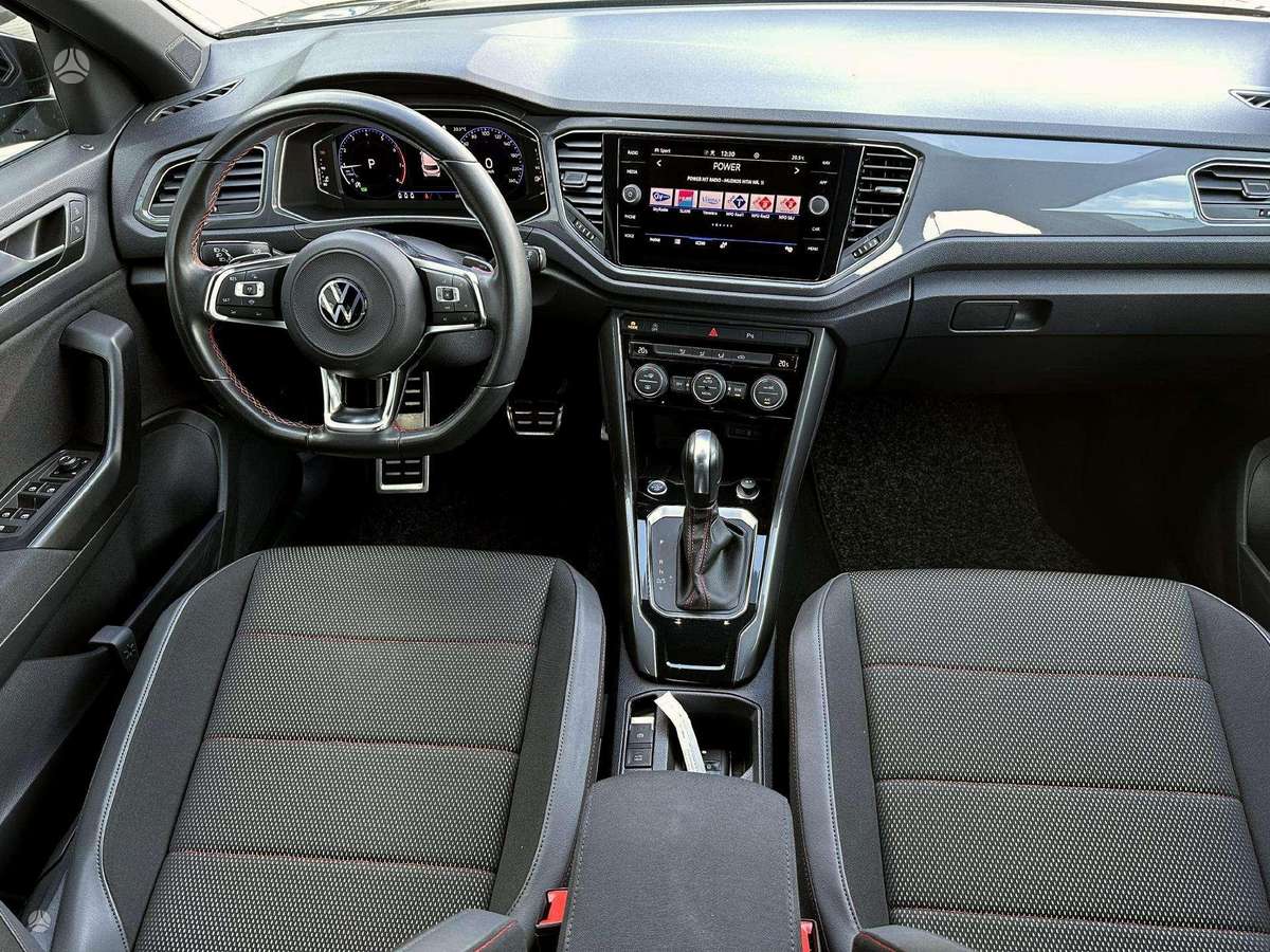 Volkswagen T-Roc - 9