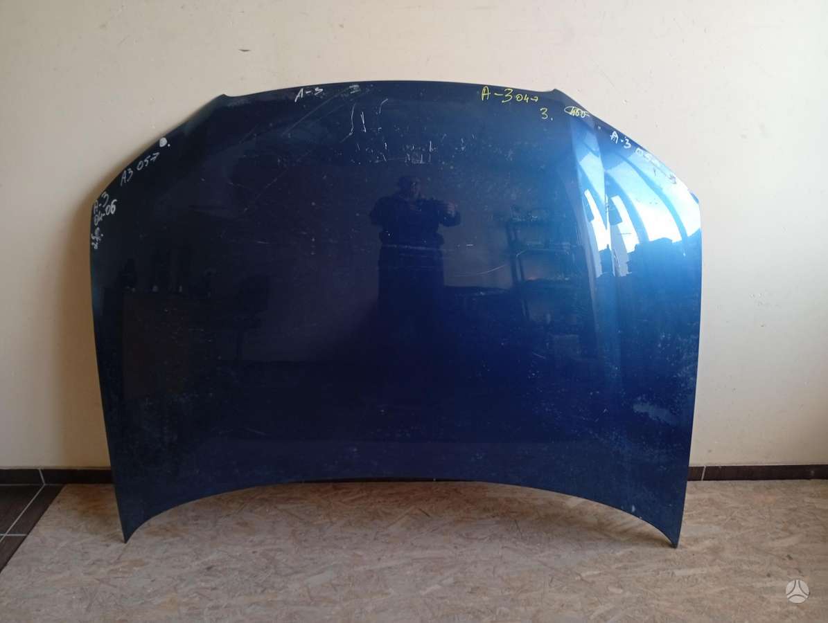 Audi A3 hood (front, rear)