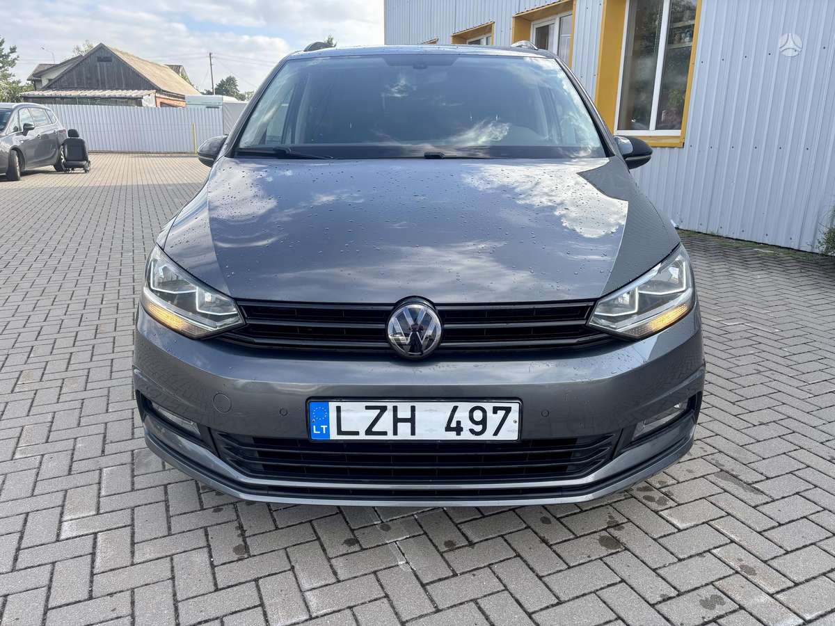 Volkswagen Touran - 2