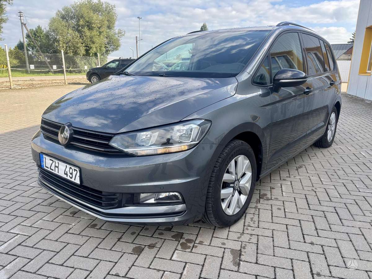 Volkswagen Touran - 3