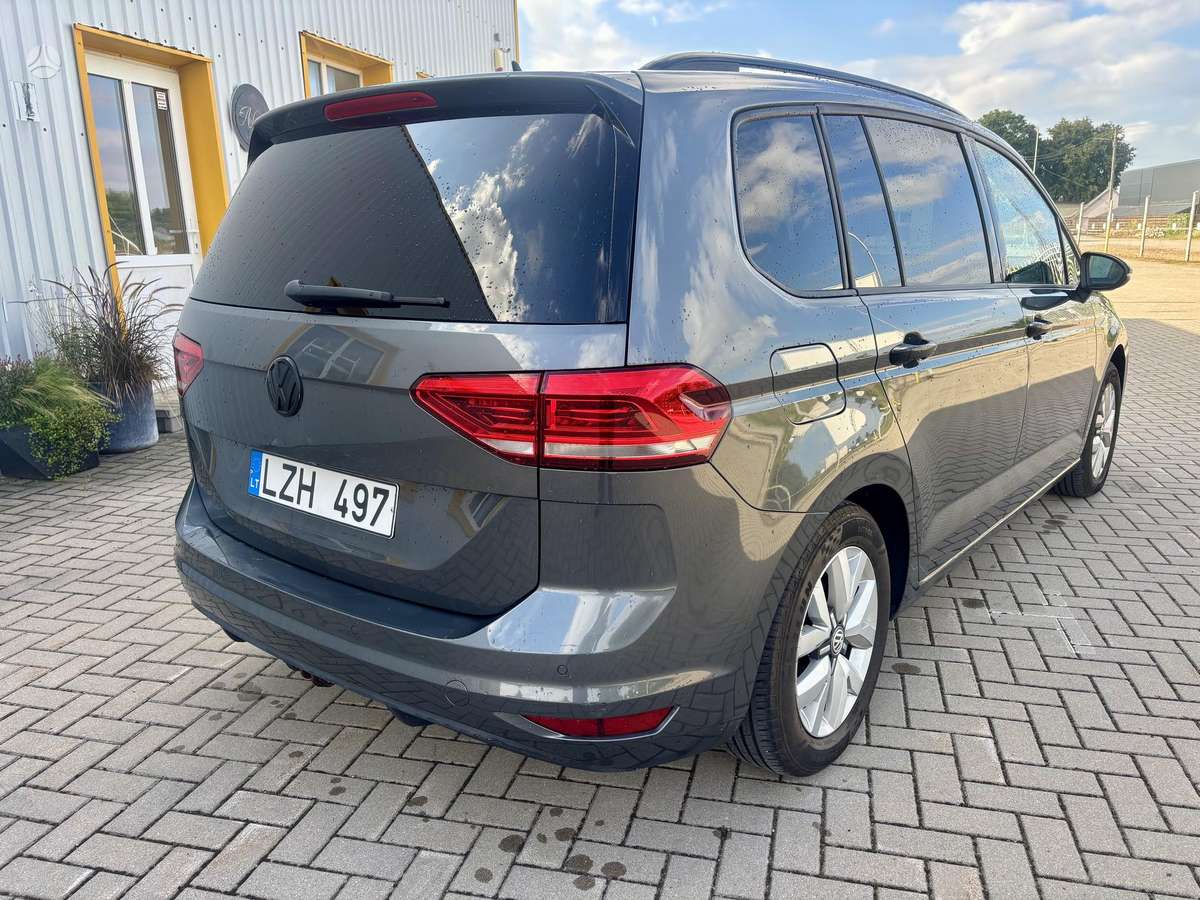 Volkswagen Touran - 7