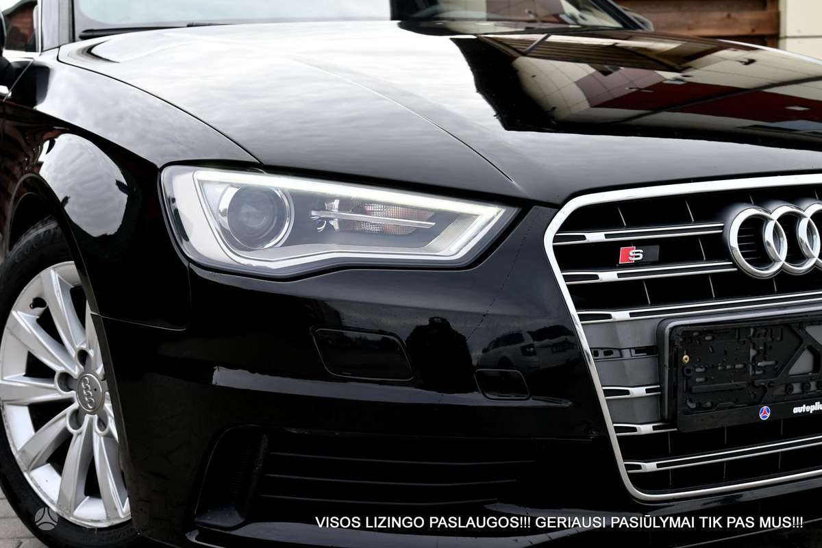 Audi A3, 1.6 l., Седан