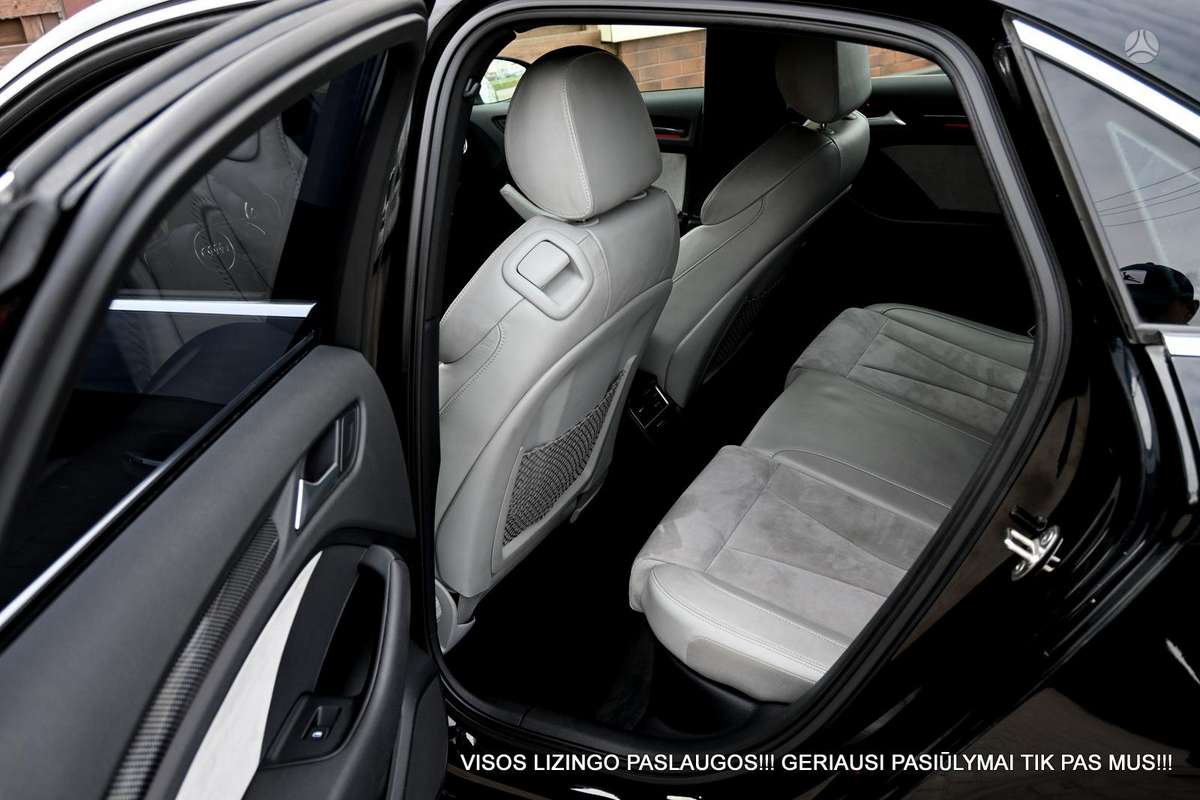 Audi A3, 1.6 l., Седан