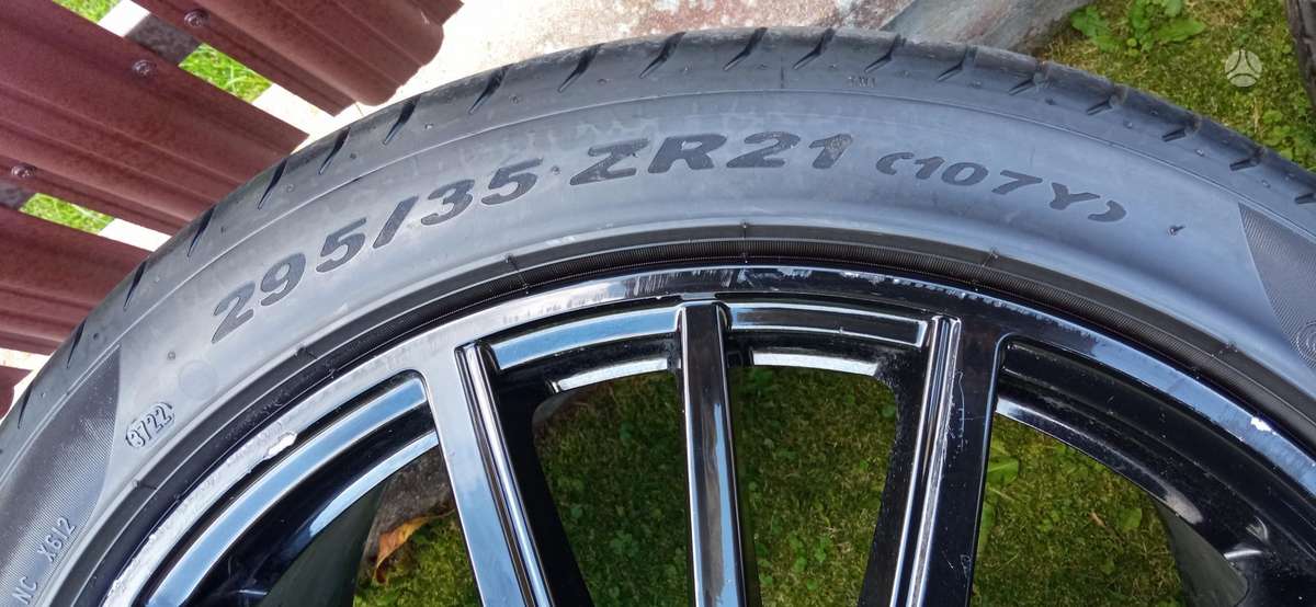 Maserati Levante kėbulo dalys