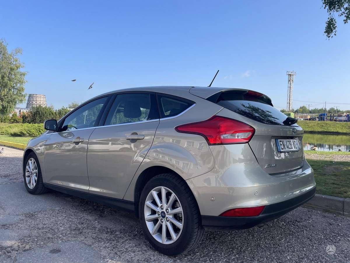 Ford Focus, 1.0 l., Хэтчбек