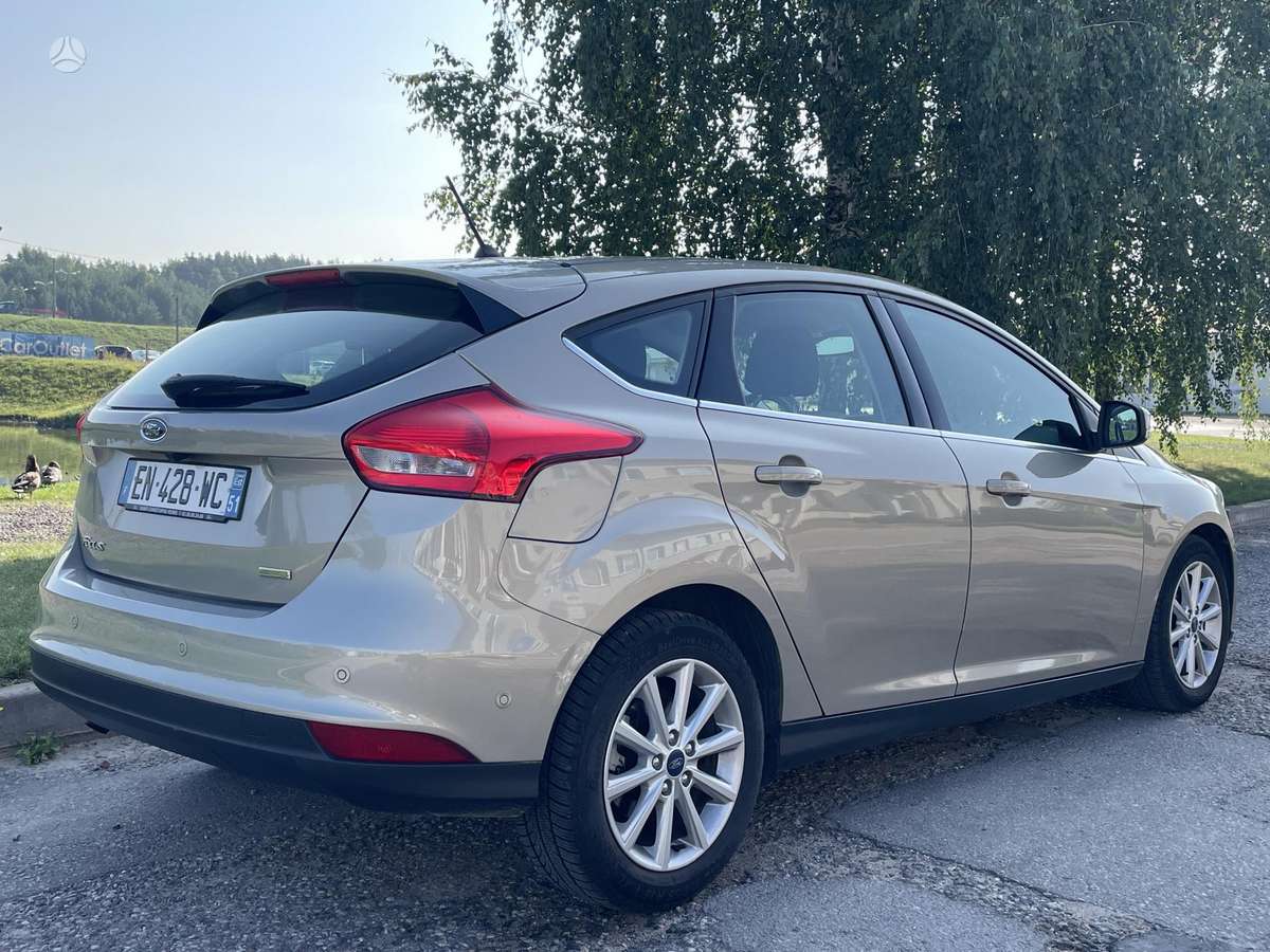 Ford Focus, 1.0 l., Хэтчбек