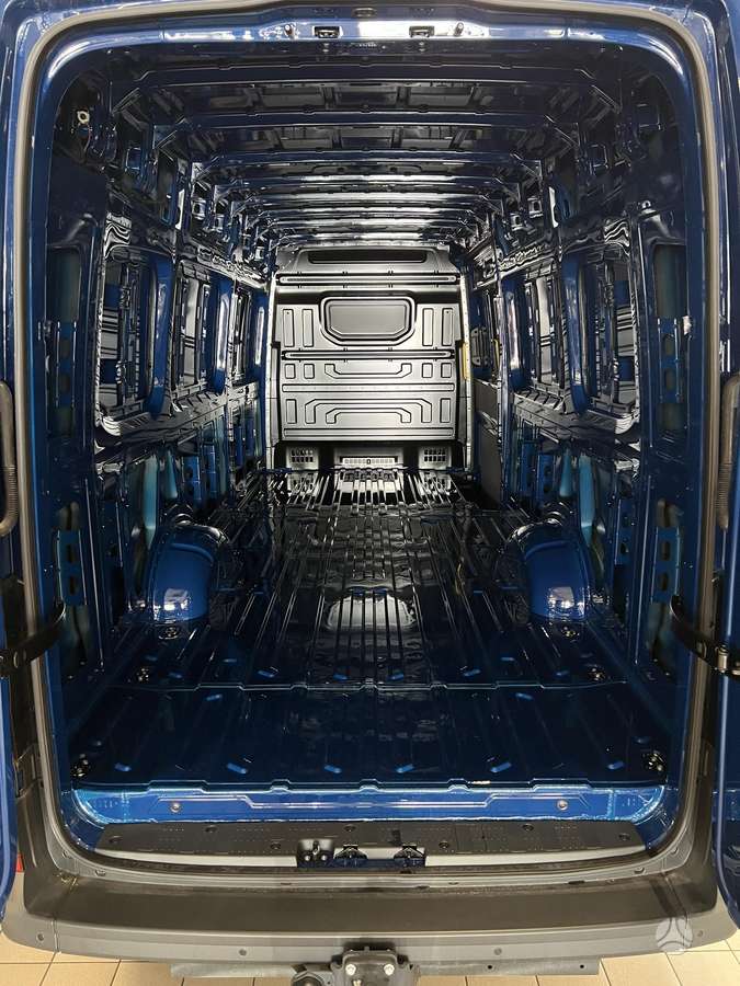 Volkswagen Crafter - 4