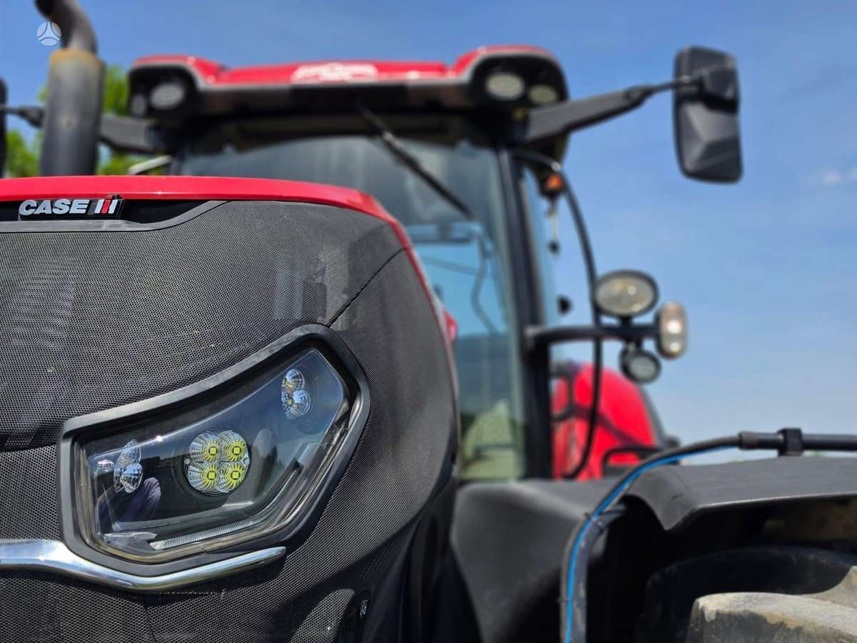 Case-IH Optum 300, traktori