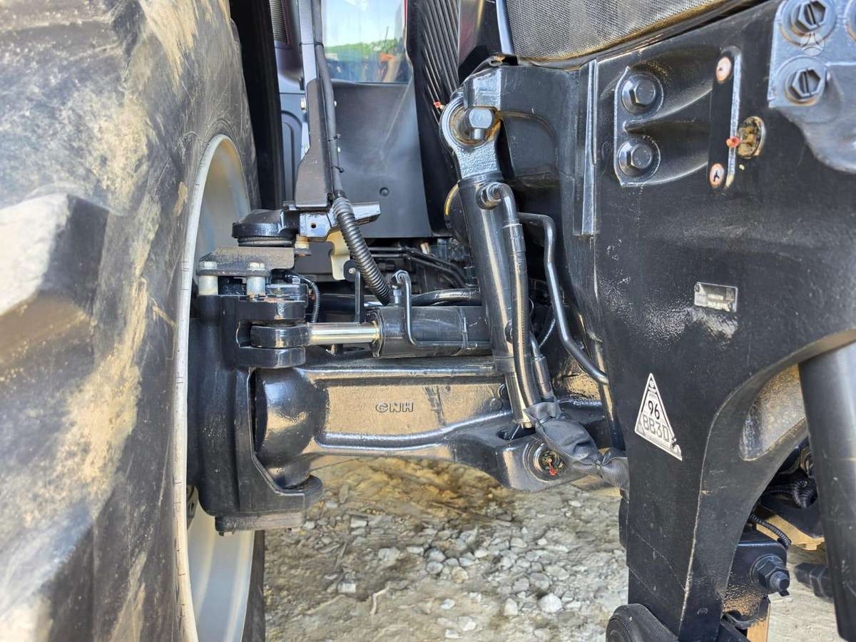 Case-IH Optum 300, traktori