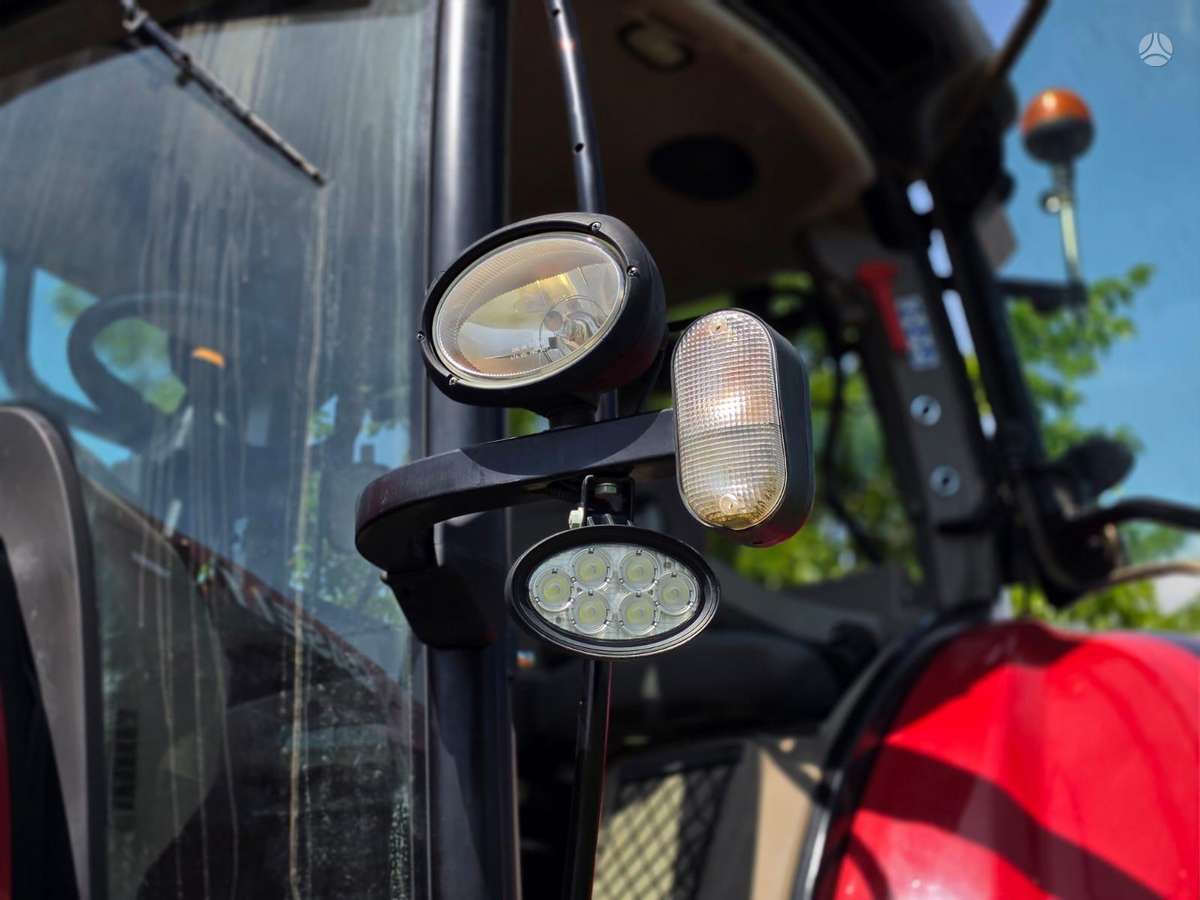 Case-IH Optum 300, traktori