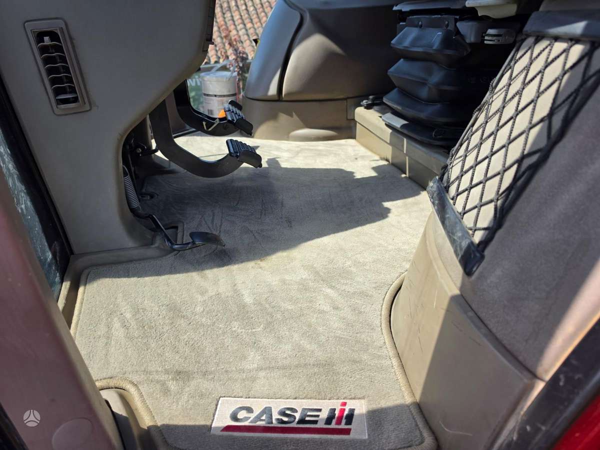Case-IH Optum 300, traktori