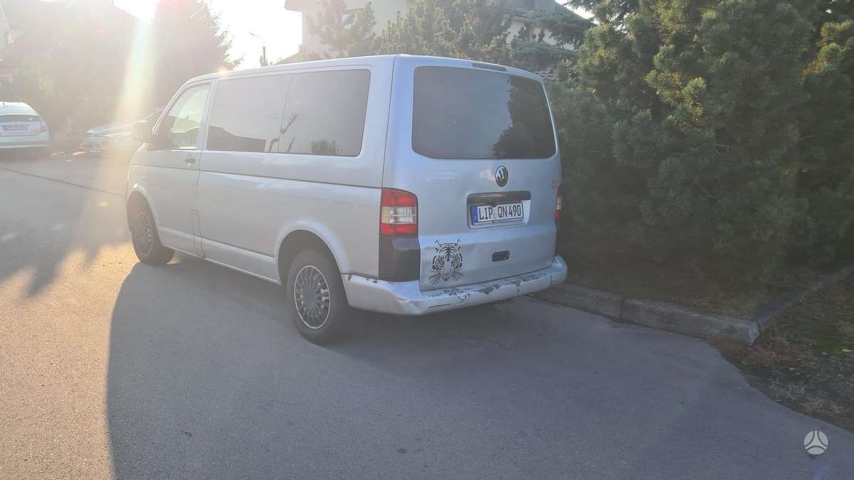 Volkswagen Transporter - 3
