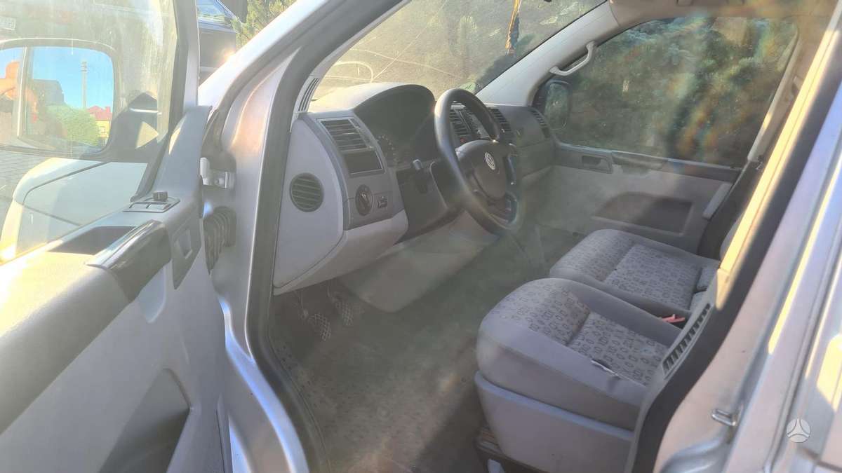 Volkswagen Transporter - 6