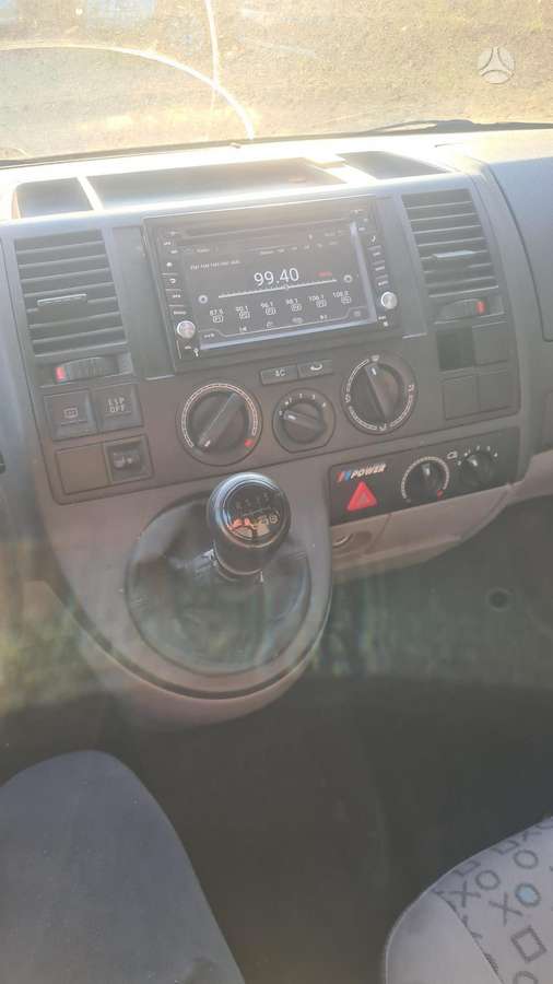 Volkswagen Transporter - 10