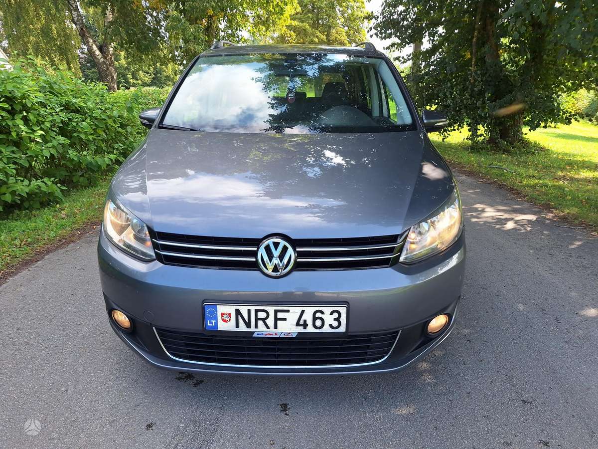 Volkswagen Touran - 8