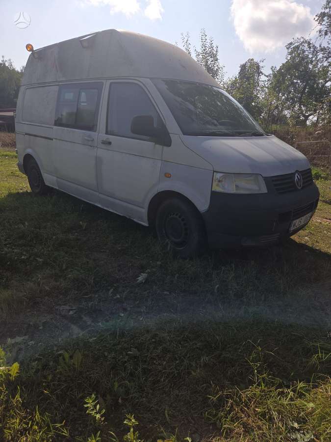 Volkswagen Transporter - 4