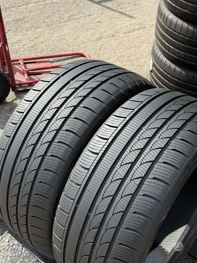 Tracmax Ice-plus s210, всесезонные 275/40 R19