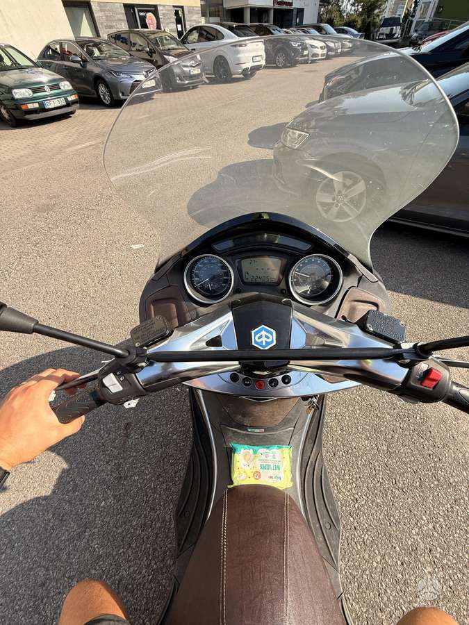 Piaggio X10 500cc, scooters / mopeds