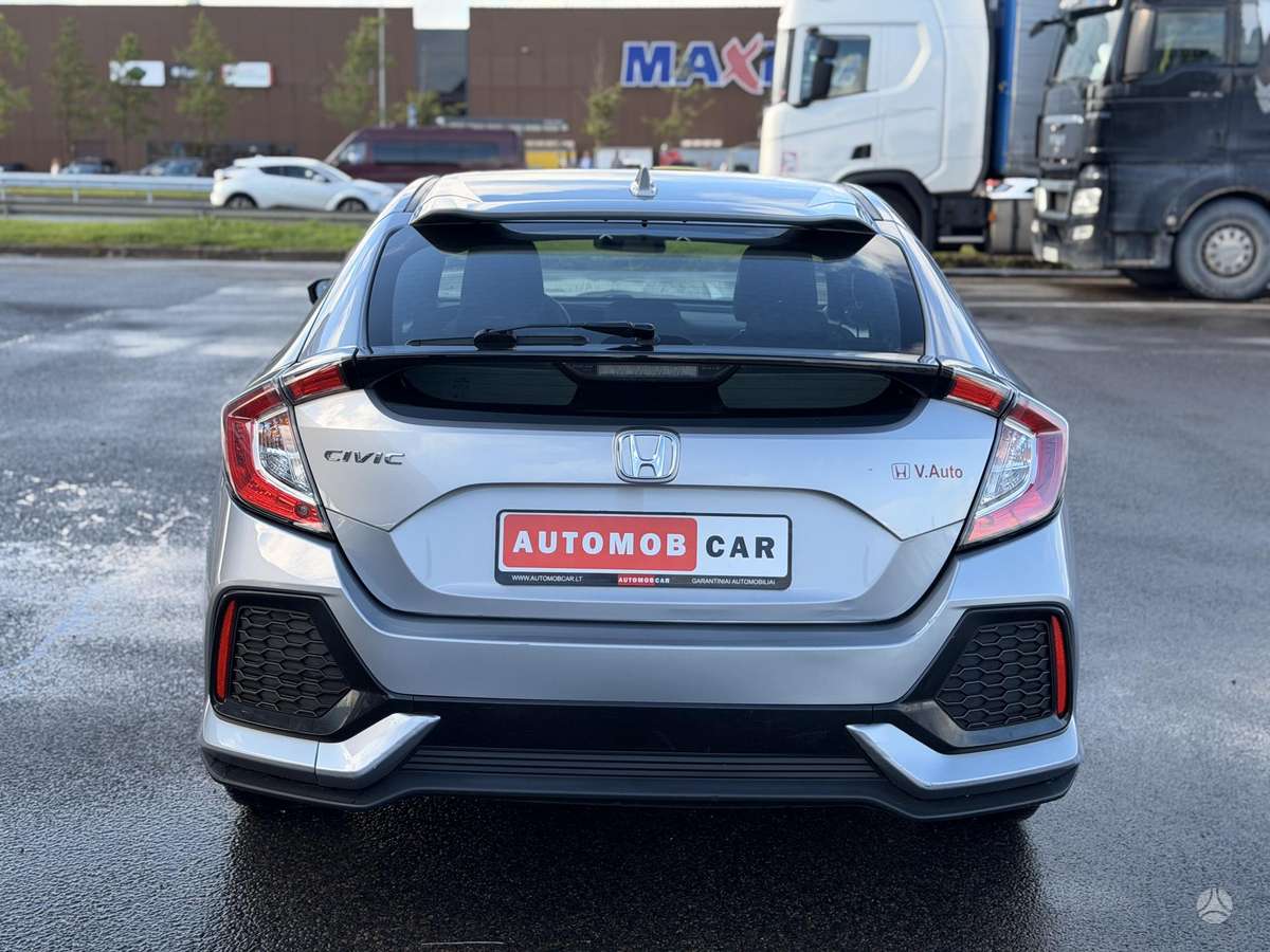 Honda Civic, 1.0 l., hatchback