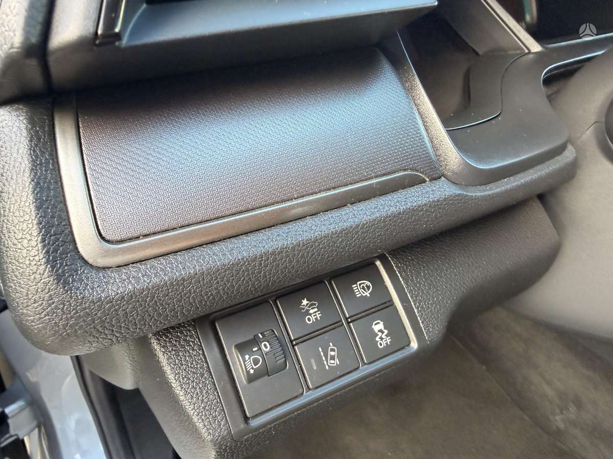 Honda Civic, 1.0 l., hatchback