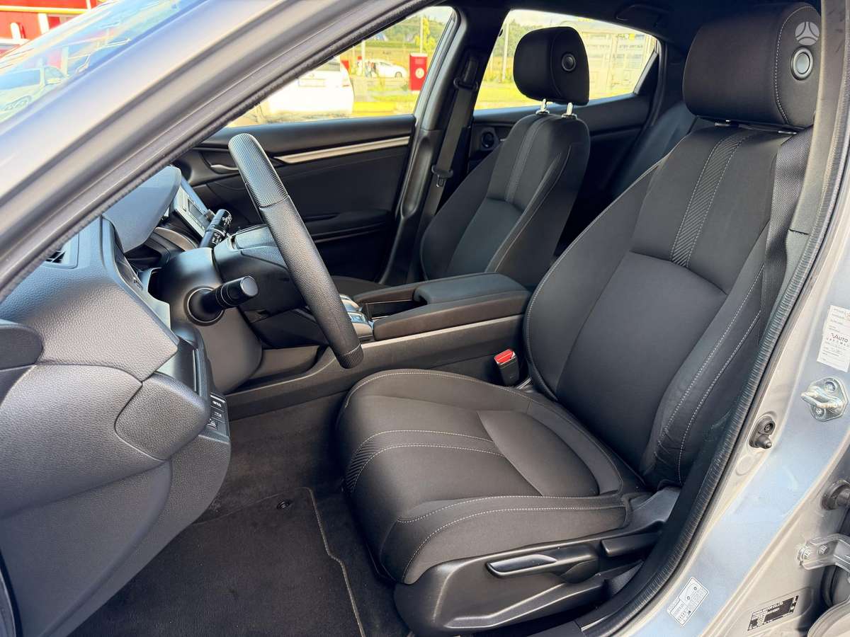 Honda Civic, 1.0 l., hatchback