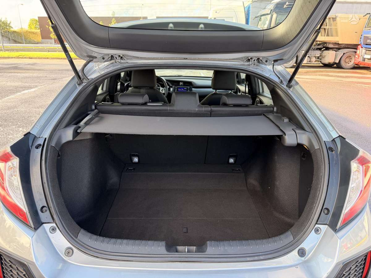 Honda Civic, 1.0 l., hatchback