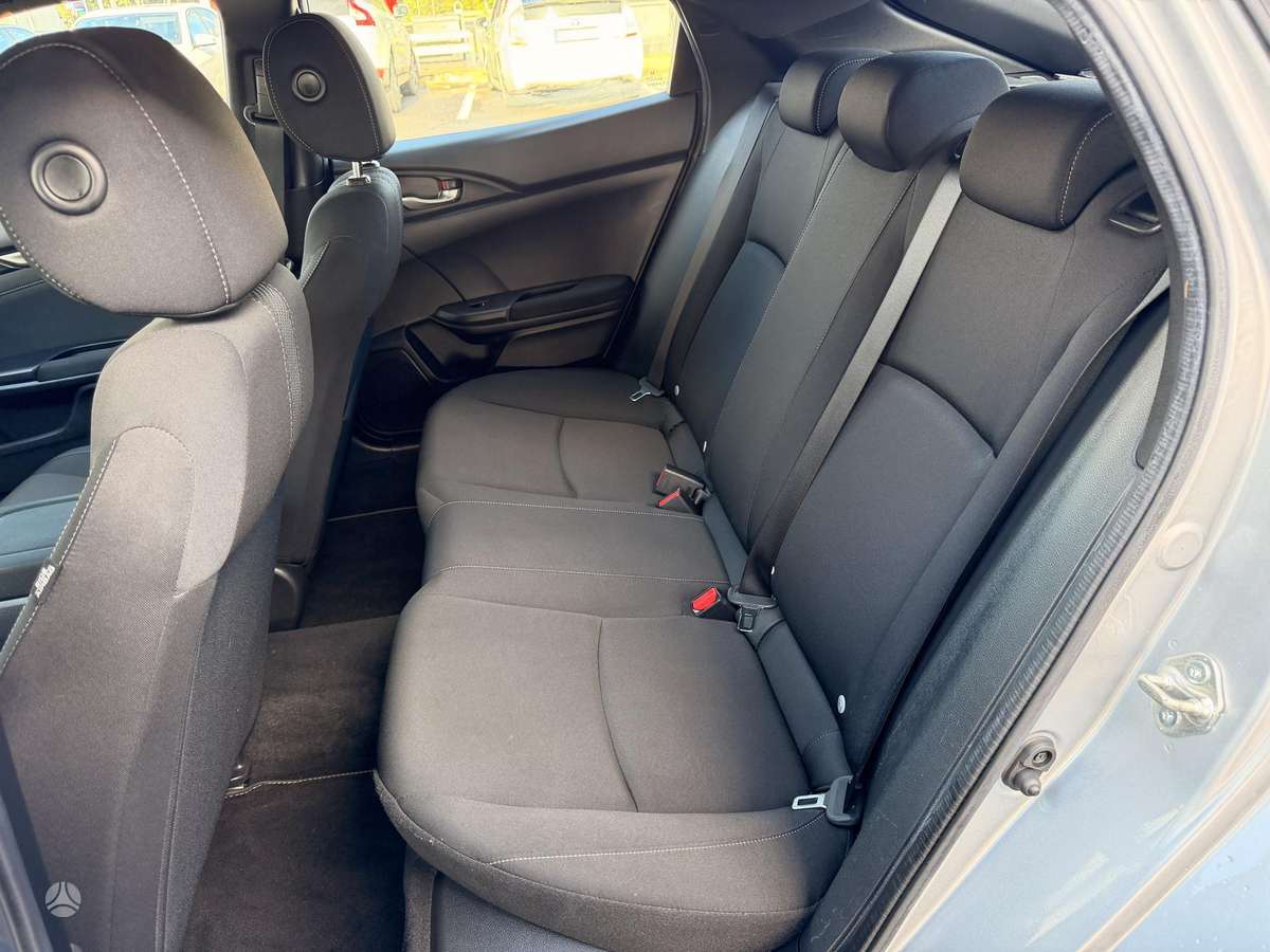 Honda Civic, 1.0 l., hatchback