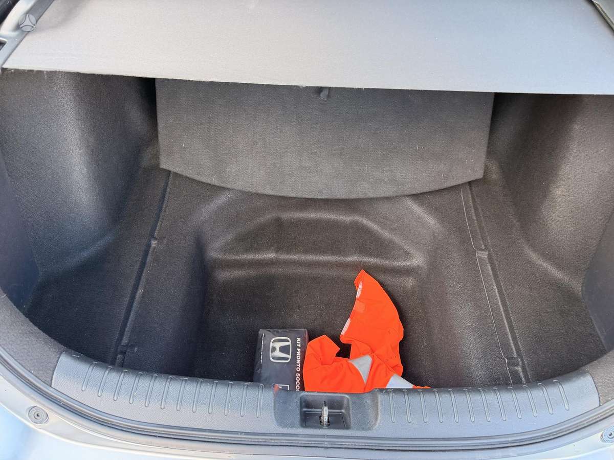 Honda Civic, 1.0 l., hatchback