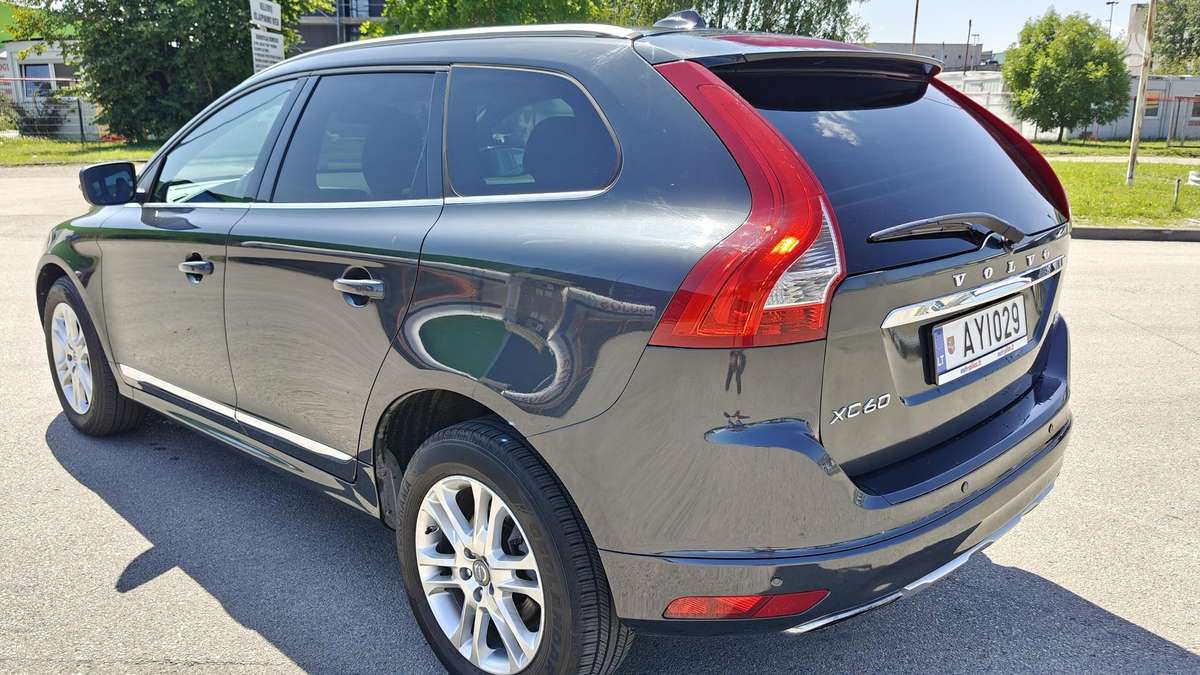 Volvo XC60 - 3