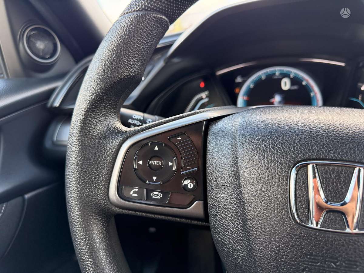 Honda Civic, 1.0 l., hatchback