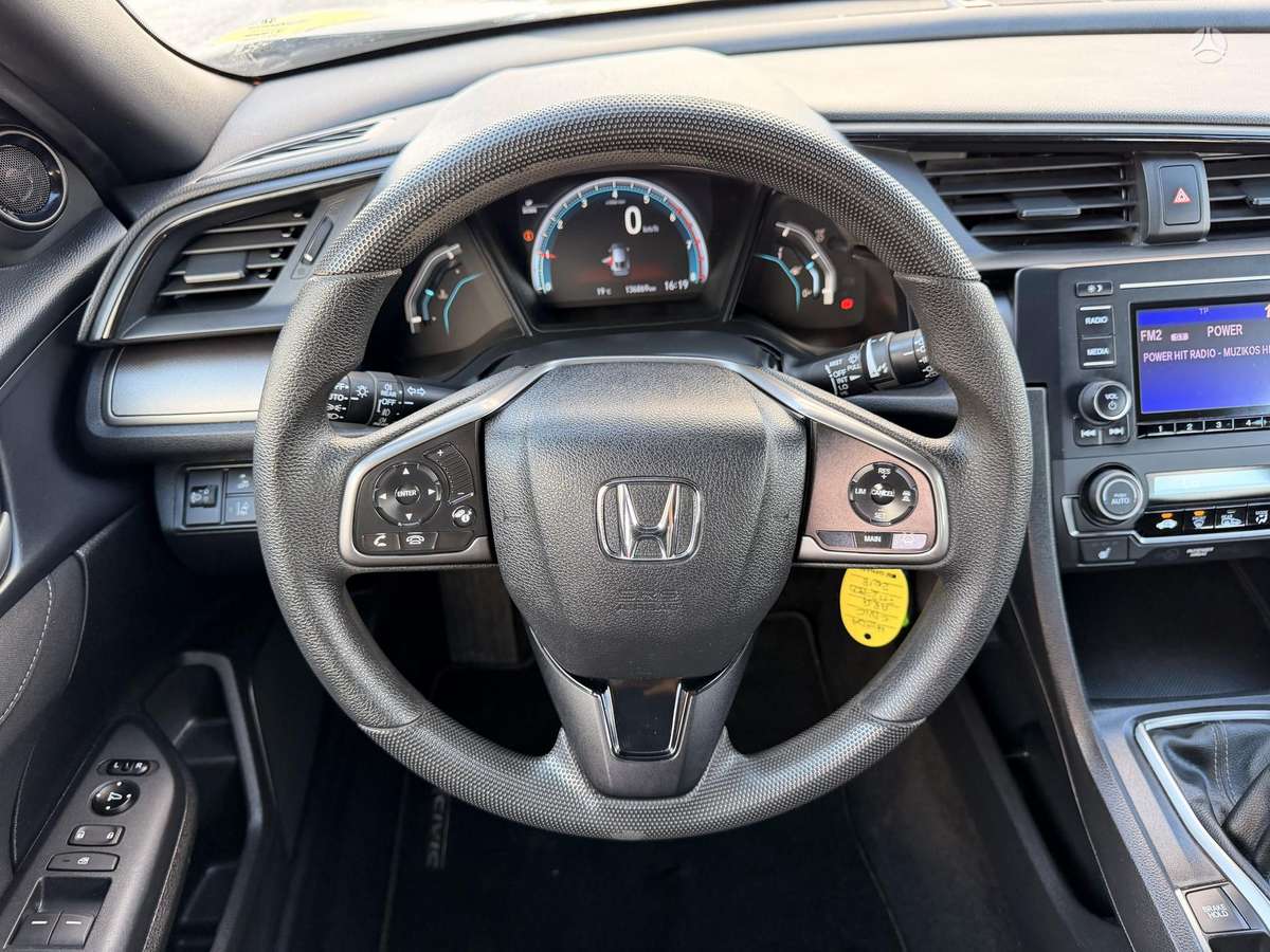 Honda Civic, 1.0 l., hatchback