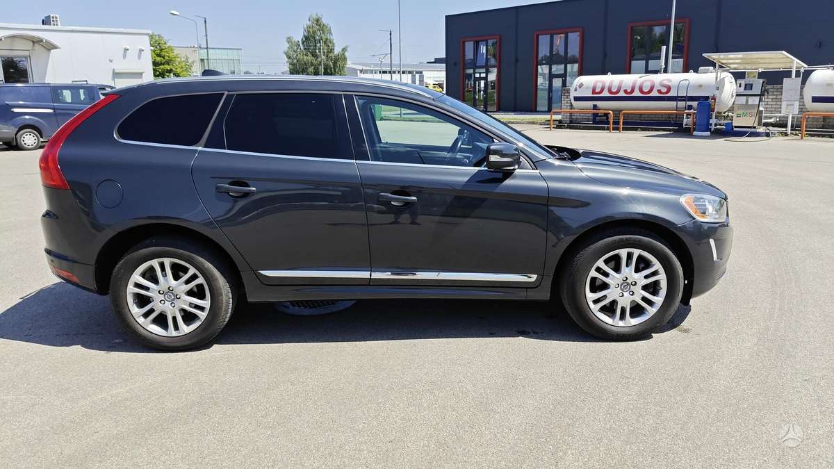 Volvo XC60 - 6