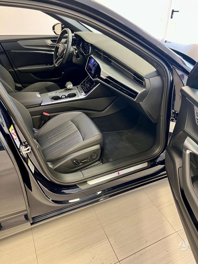 Audi A6, 2.0 l., Универсал