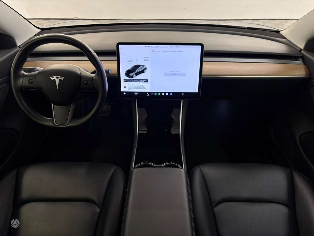 Tesla Model 3, 79 кВт·ч, Хэтчбек