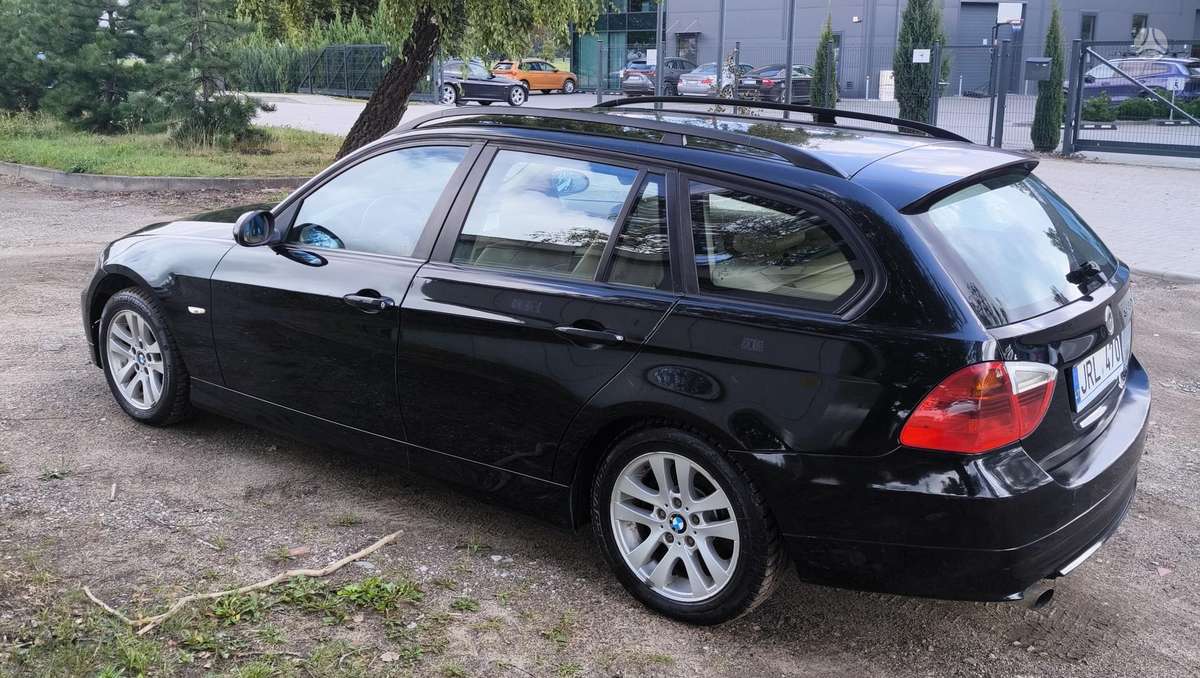 BMW 320, 2.0 l., wagon