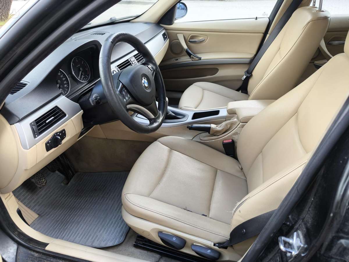 BMW 320, 2.0 l., wagon