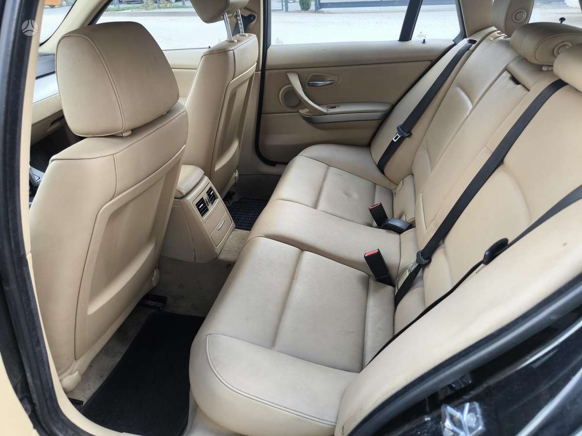 BMW 320, 2.0 l., wagon
