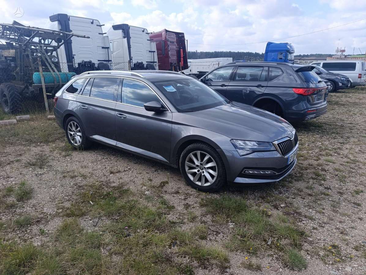 Skoda Superb, 1.5 l., Универсал