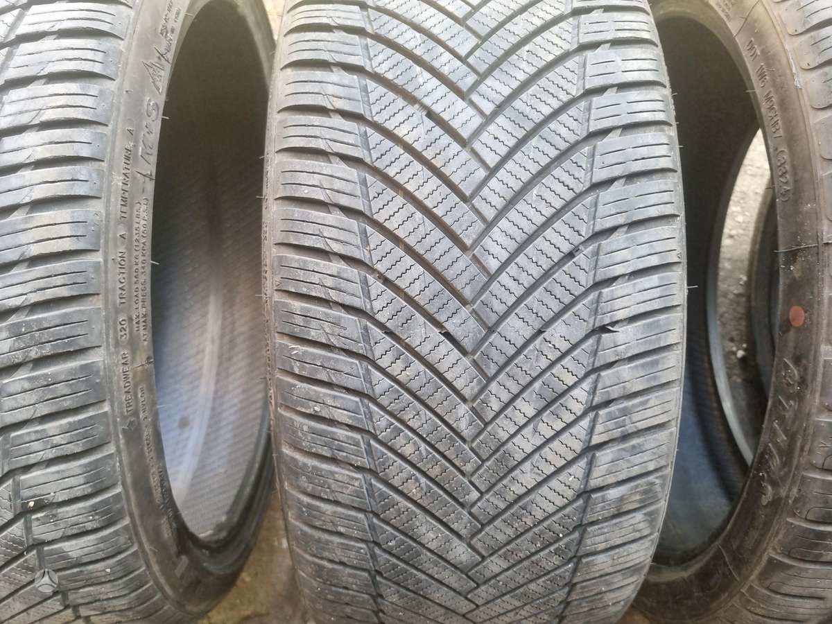 Imperial, всесезонные 225/35 R19