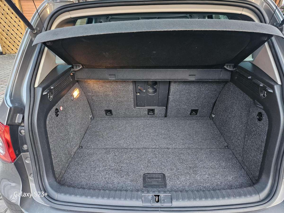 Volkswagen Tiguan - 6