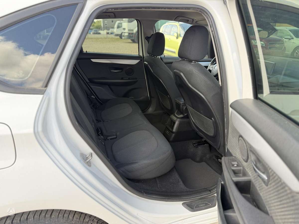 BMW 216 Active Tourer, 1.5 l., Универсал
