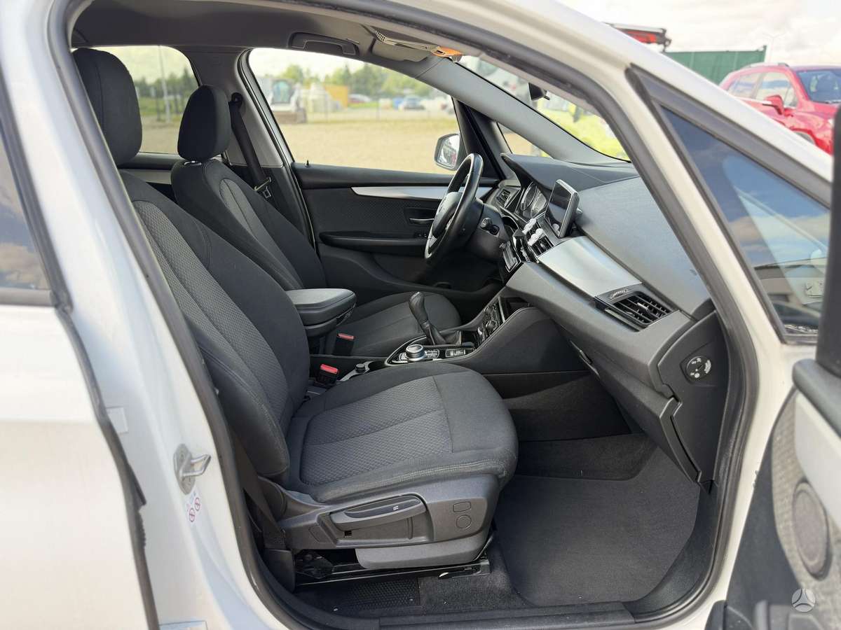 BMW 216 Active Tourer, 1.5 l., Универсал