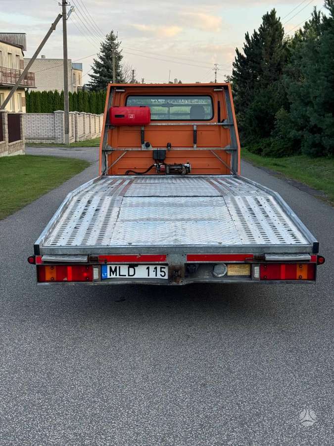 Volkswagen LT35, auto transporters