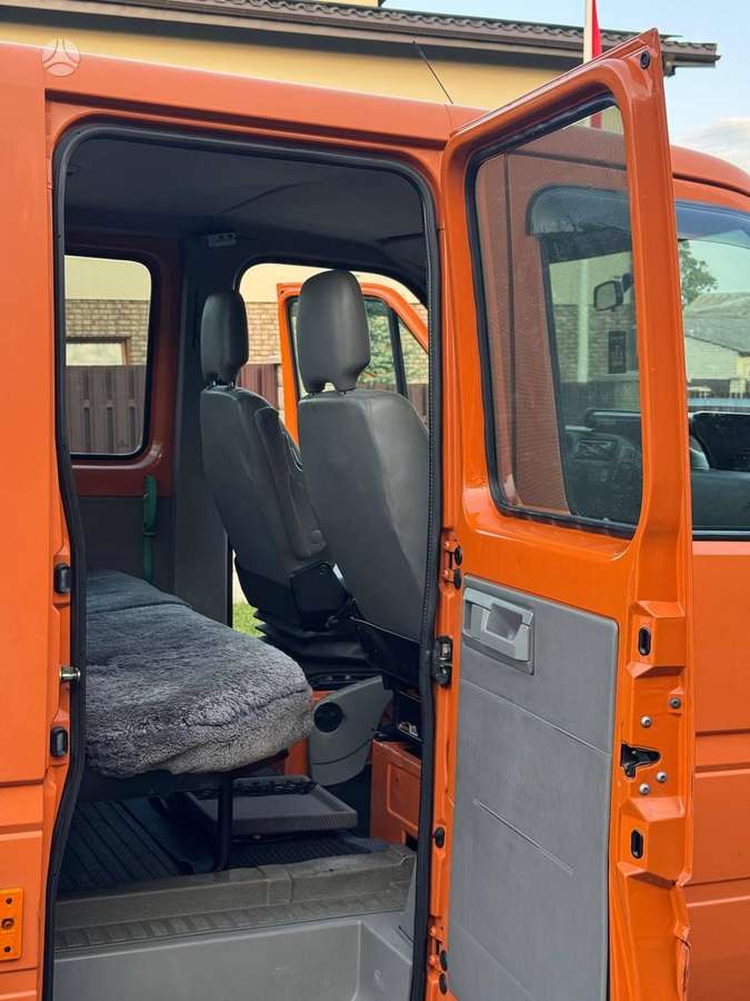 Volkswagen LT35, auto transporters