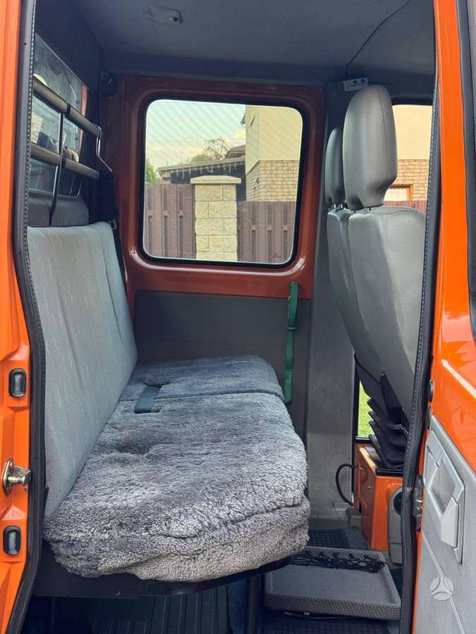 Volkswagen LT35, auto transporters