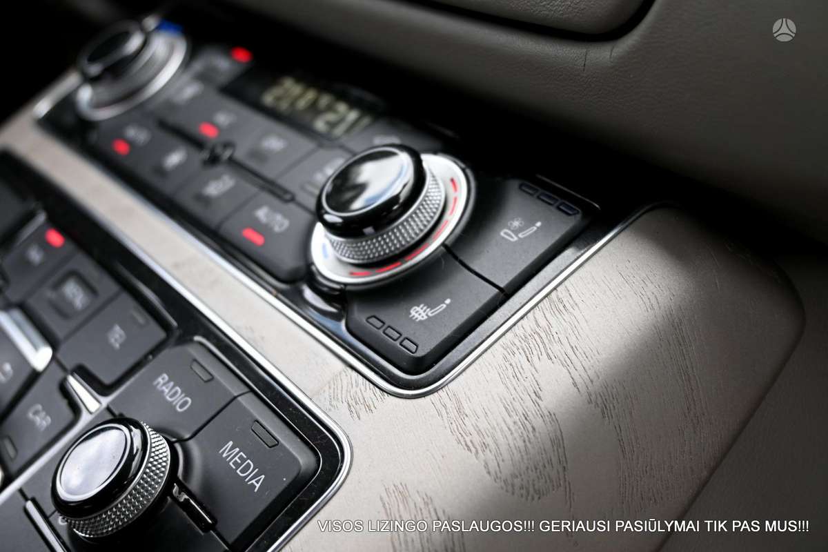 Audi A8, 3.0 l., Седан