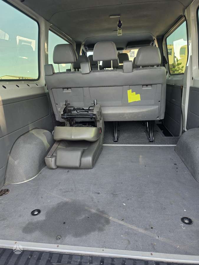 Volkswagen Crafter - 9