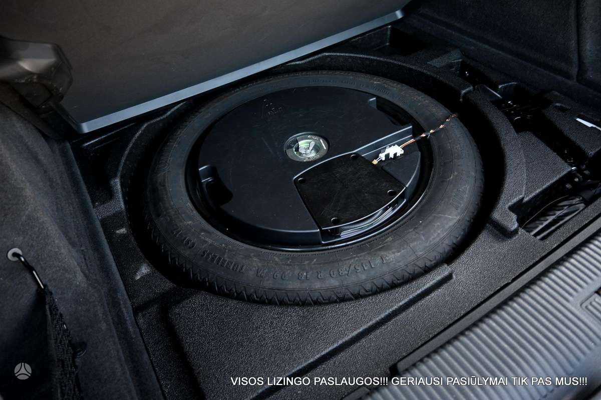 Audi Q3, 2.0 l., Внедорожник / Кроссовер